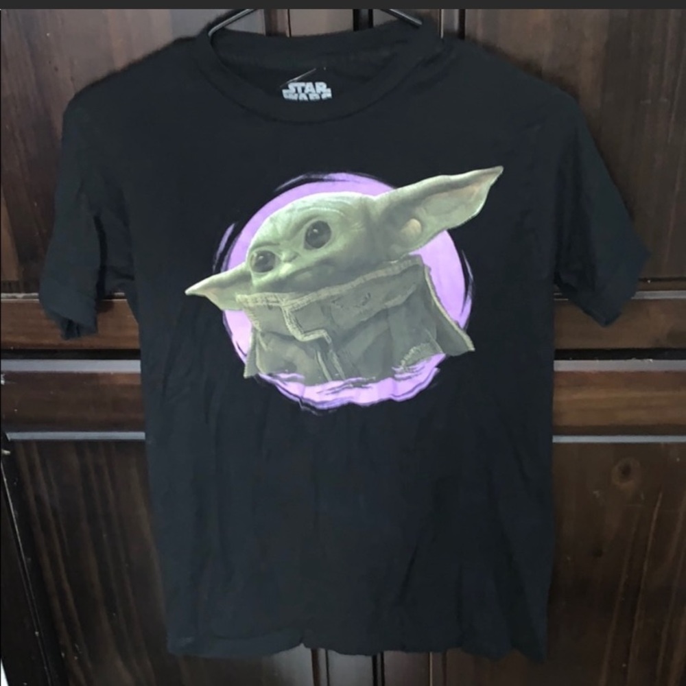 Baby Yoda Tee!!